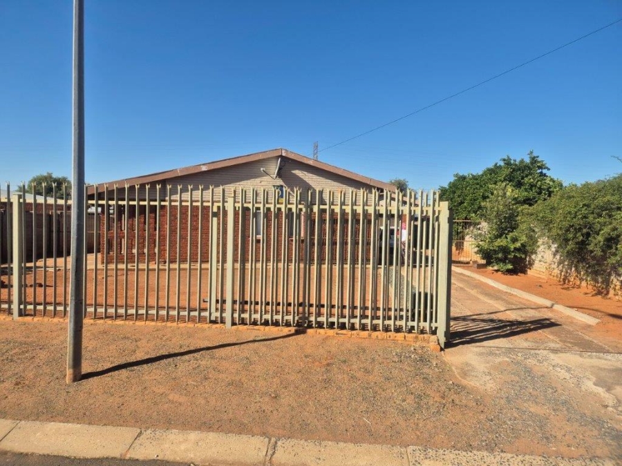 3 Bedroom Property for Sale in South Ridge Northern Cape